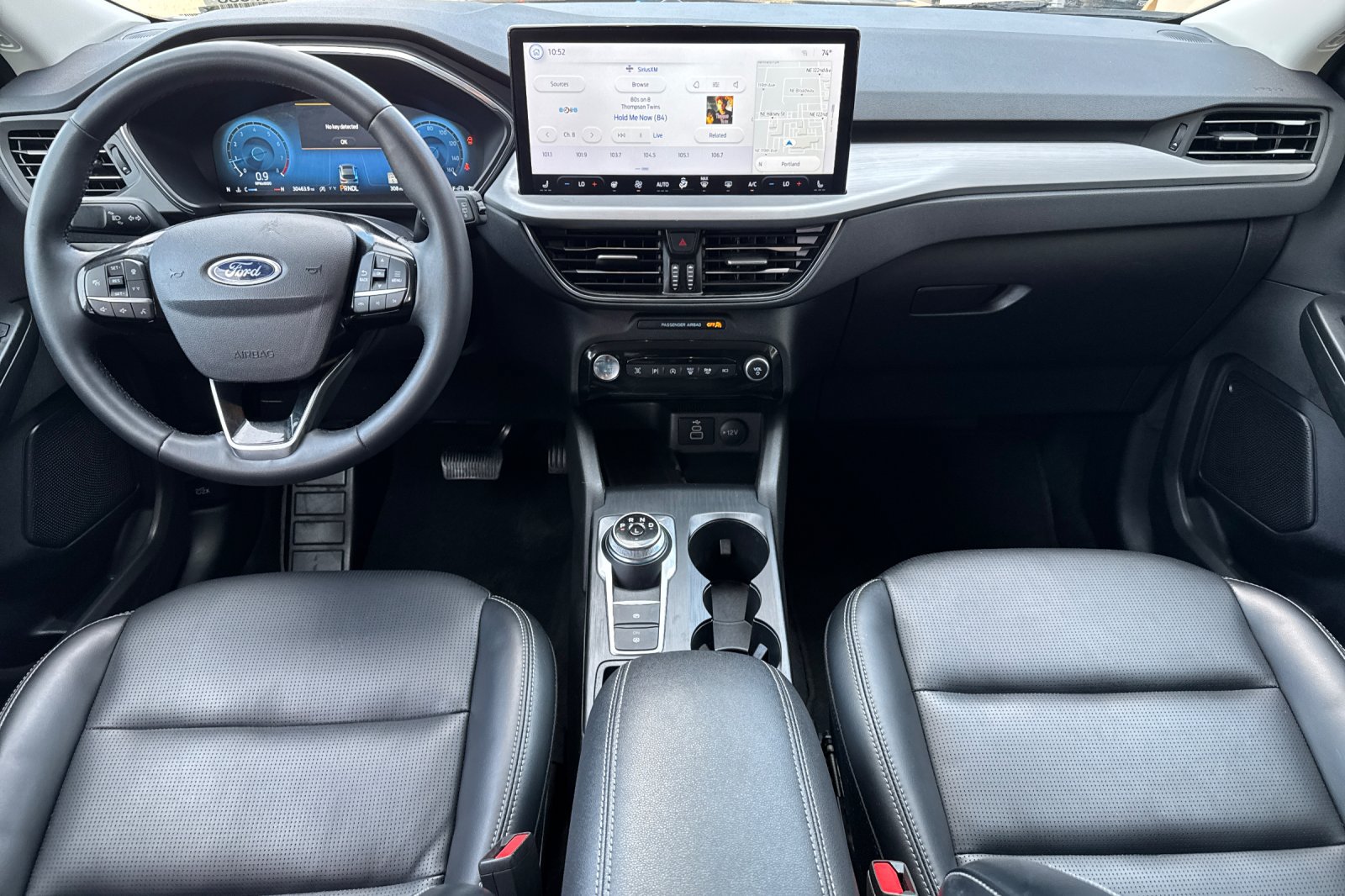 Certified 2024 Ford Escape Platinum AWD/4WD image 13