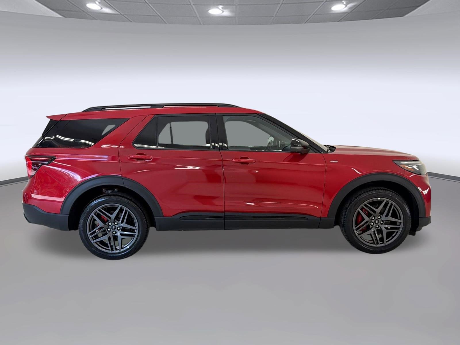 Certified 2025 Ford Explorer ST-Line w/ ST-Line Street Pack AWD/4WD image 8