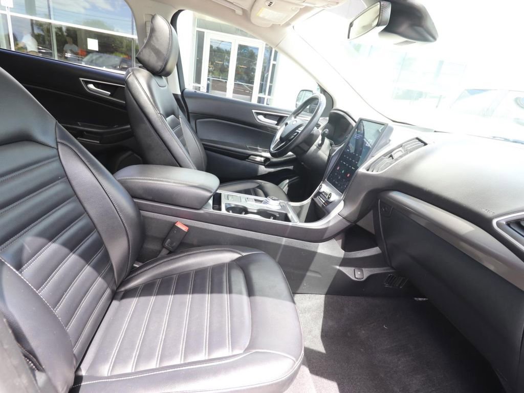 Certified 2023 Ford Edge SEL w/ Convenience Package AWD/4WD image 15