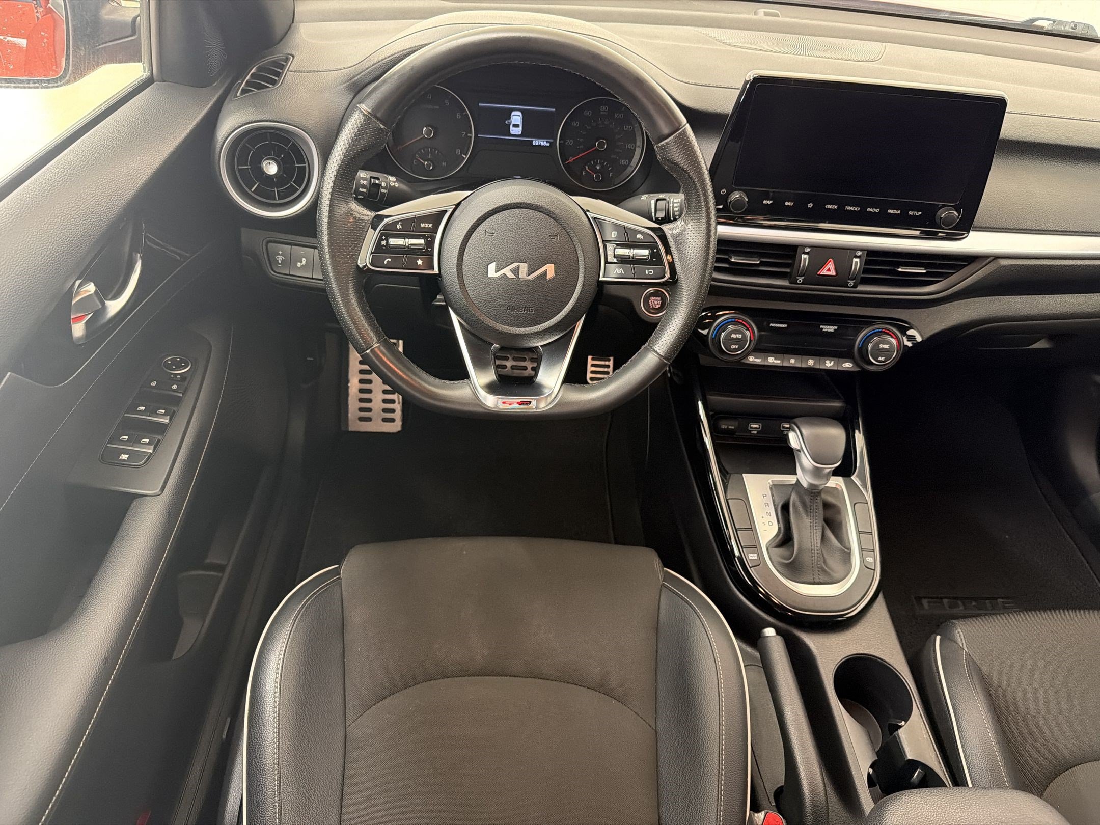 Used 2023 Kia Forte GT-Line FWD image 17