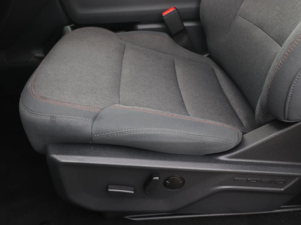 Certified 2025 Ford Expedition Active RWD image 18