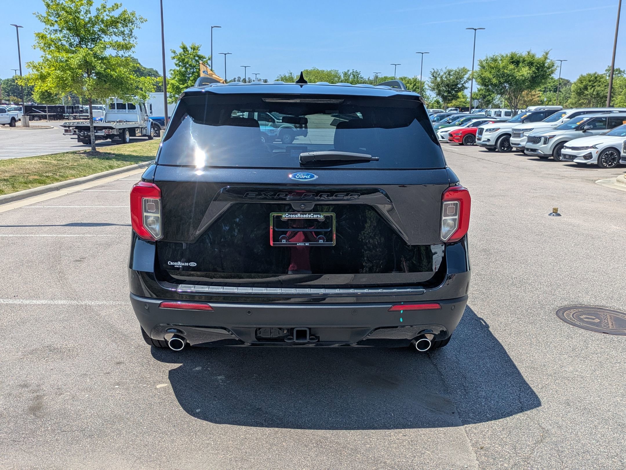 Certified 2024 Ford Explorer ST-Line w/ Class IV Trailer Tow Package RWD image 4