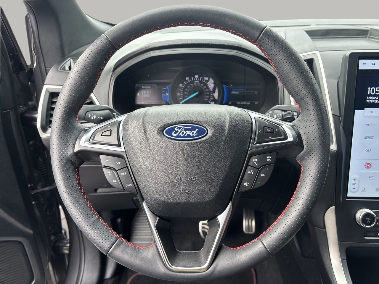 Certified 2024 Ford Edge ST-Line image 23