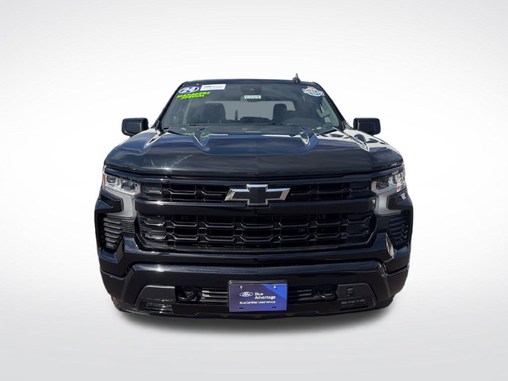 Used 2024 Chevrolet Silverado 1500 RST AWD/4WD image 3