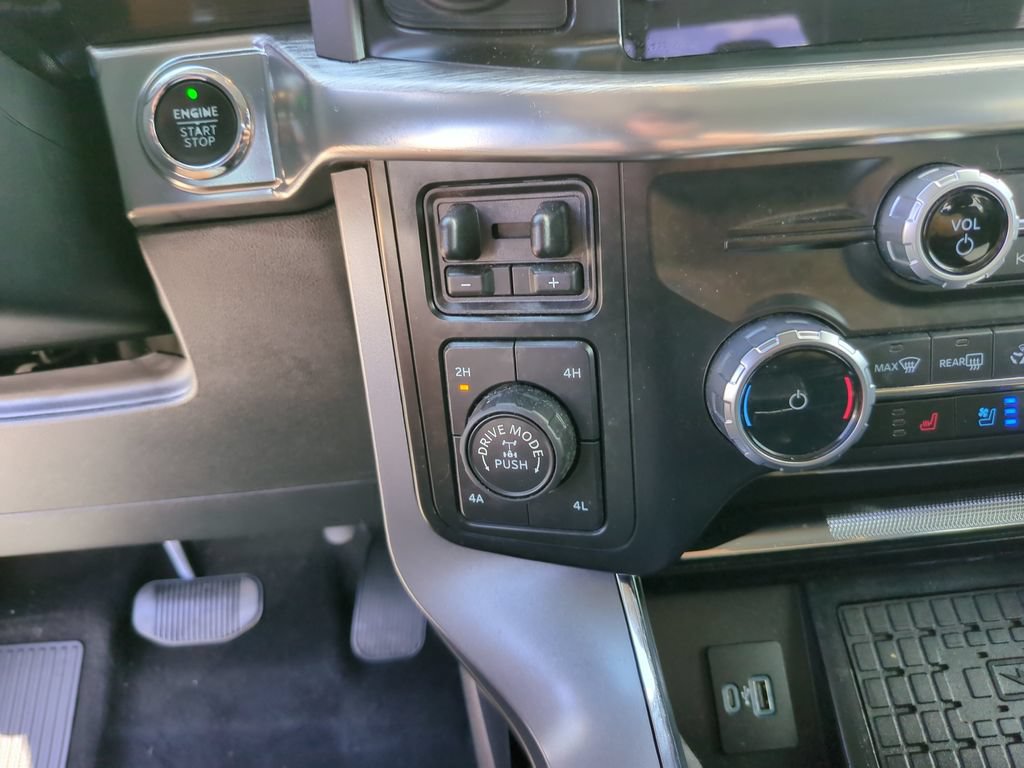 Certified 2023 Ford F150 Lariat w/ Trailer Tow Package AWD/4WD image 30