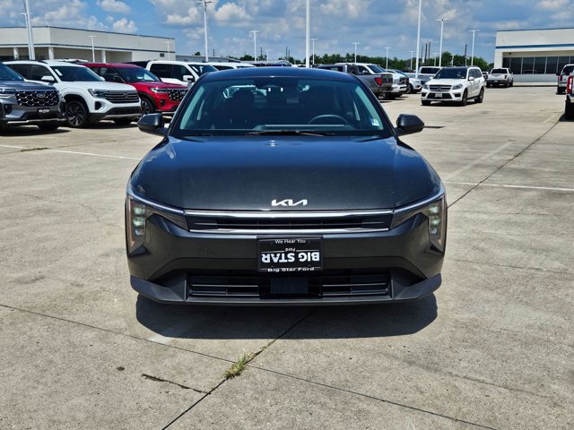 Used 2025 Kia K4 FWD image 8