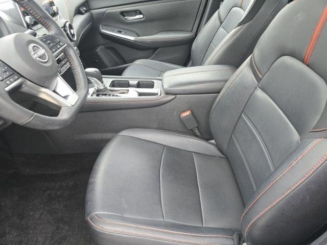 Used 2025 Nissan Sentra SR w/ SR Premium Package image 9