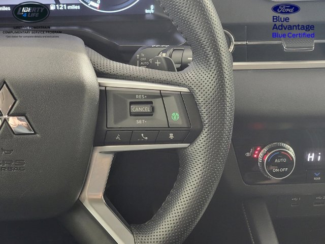 Used 2024 Mitsubishi Outlander SEL AWD/4WD image 28