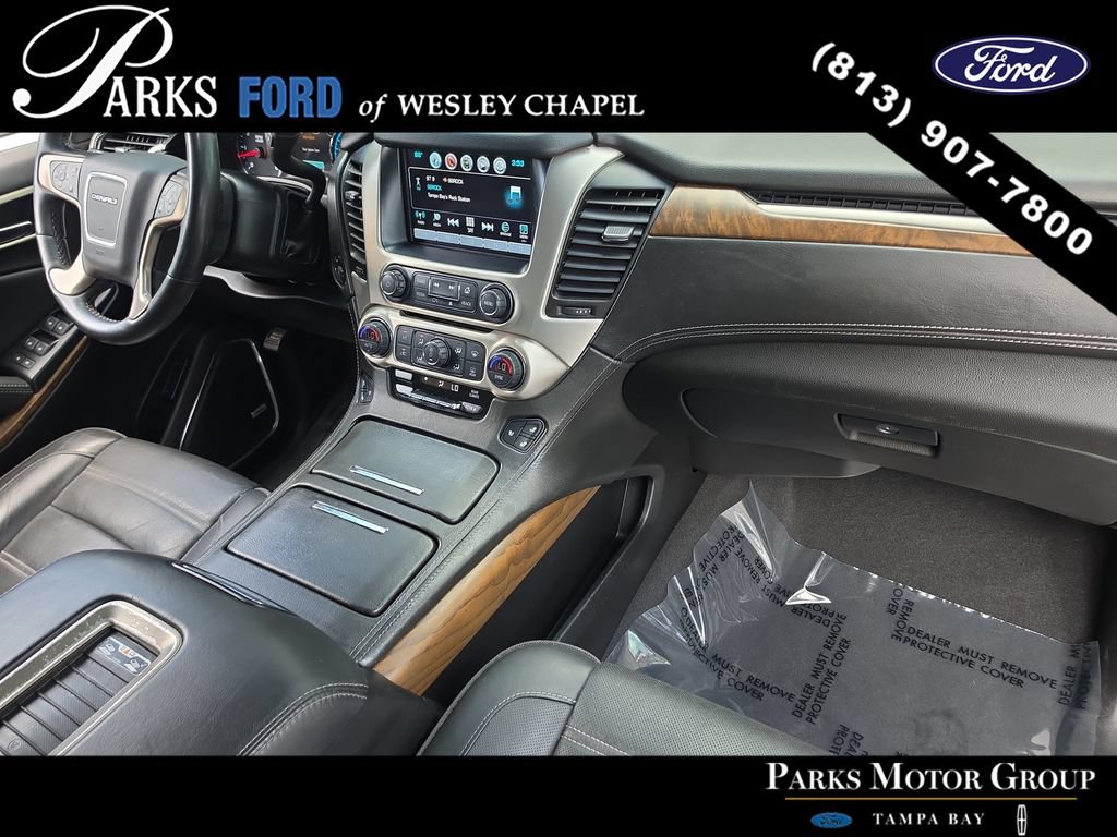 Used 2019 GMC Yukon Denali w/ Denali Ultimate Package AWD/4WD image 10