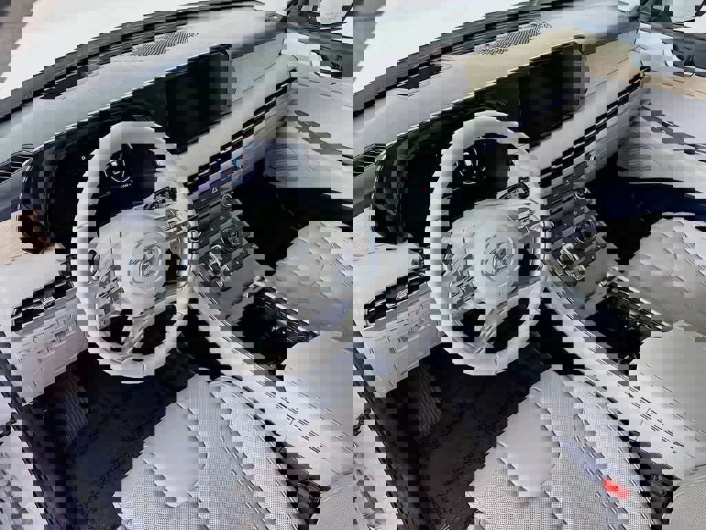 Used 2024 Hyundai Palisade Limited image 9