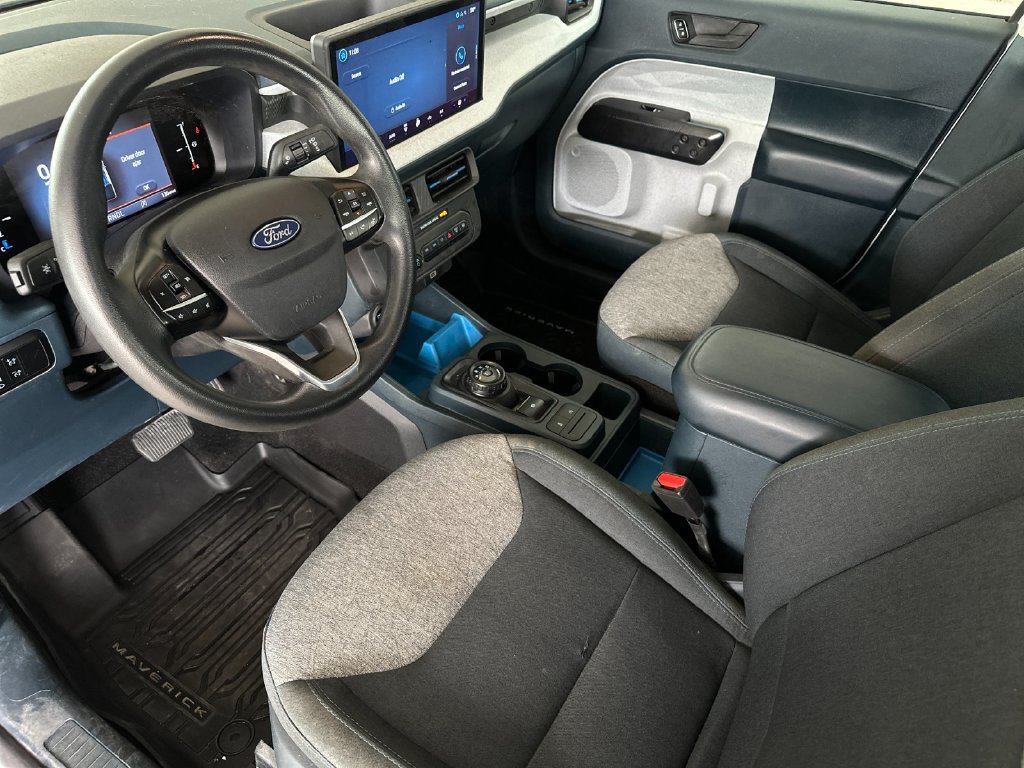 Certified 2025 Ford Maverick XLT w/ Equipment Group 302A AWD/4WD image 9