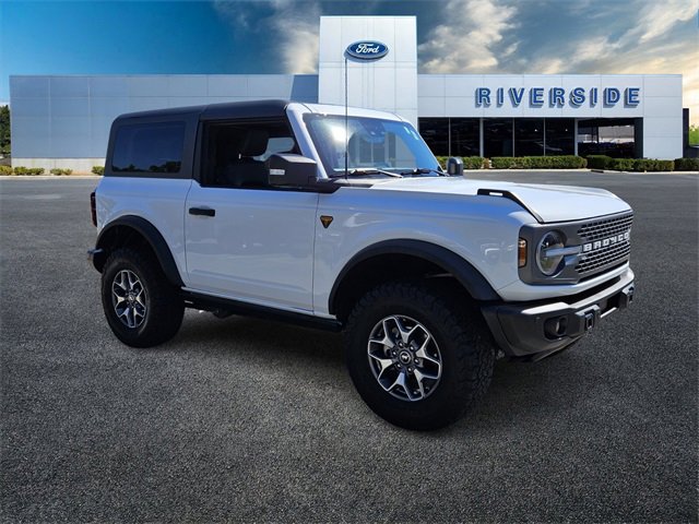 Certified 2023 Ford Bronco Badlands image 1