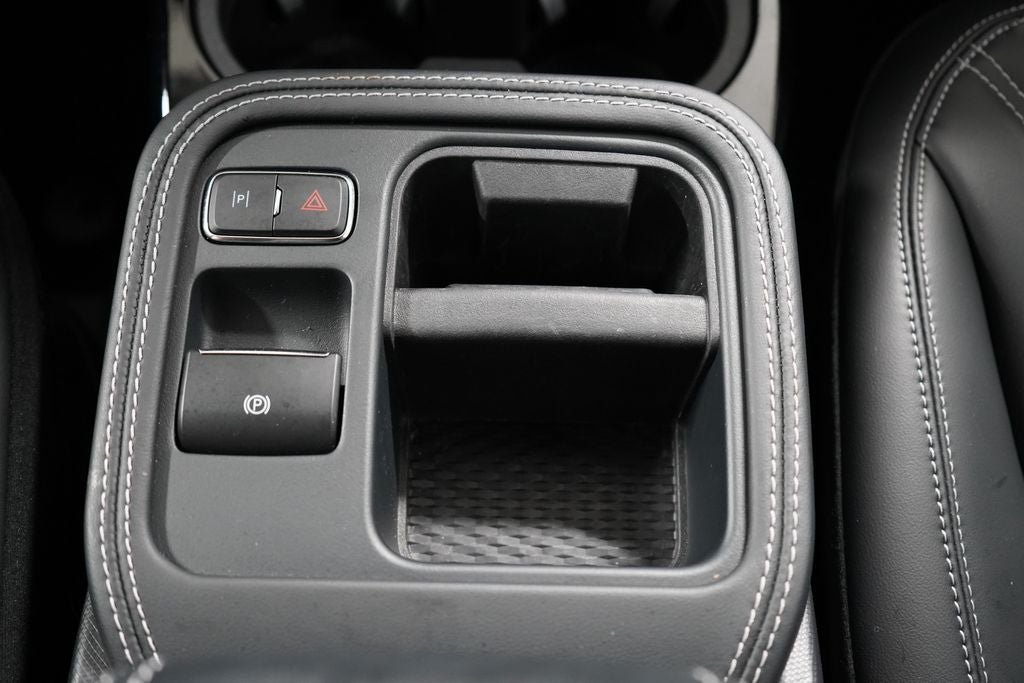 Certified 2025 Ford Mustang Mach-E Premium AWD/4WD image 14
