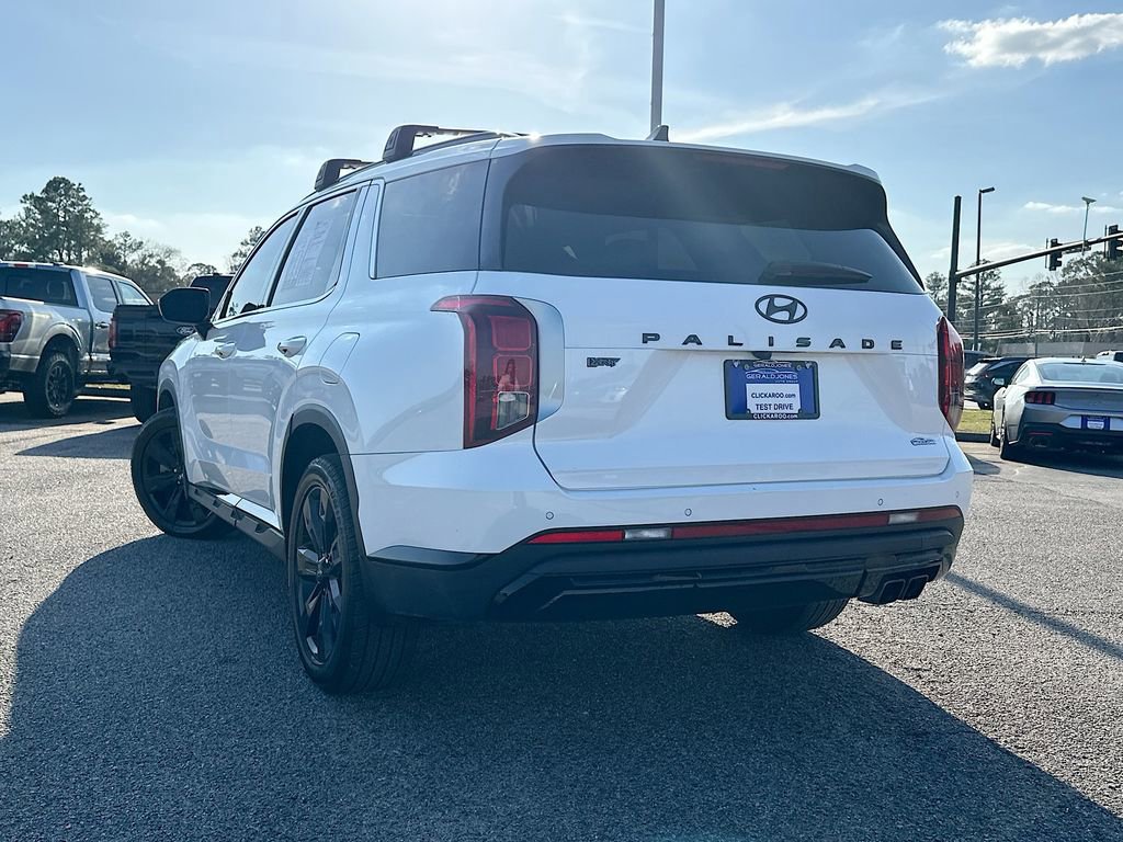 Used 2023 Hyundai Palisade XRT w/ Cargo Package image 2