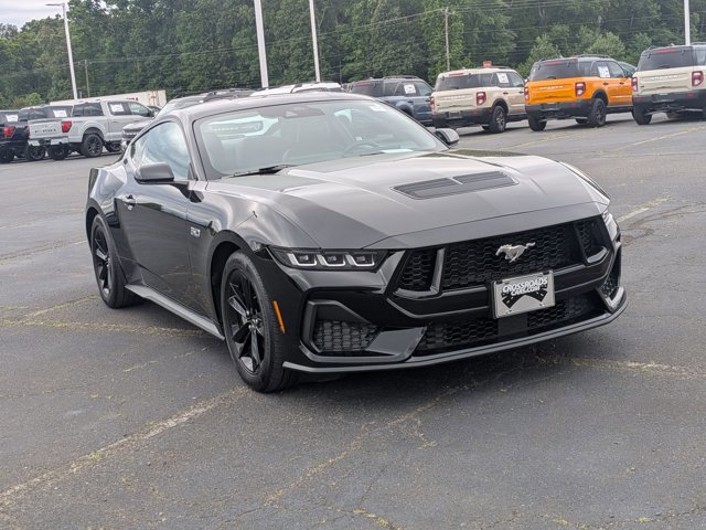 Certified 2024 Ford Mustang GT RWD image 1