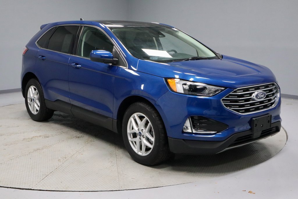 Certified 2022 Ford Edge SEL w/ Convenience Package
