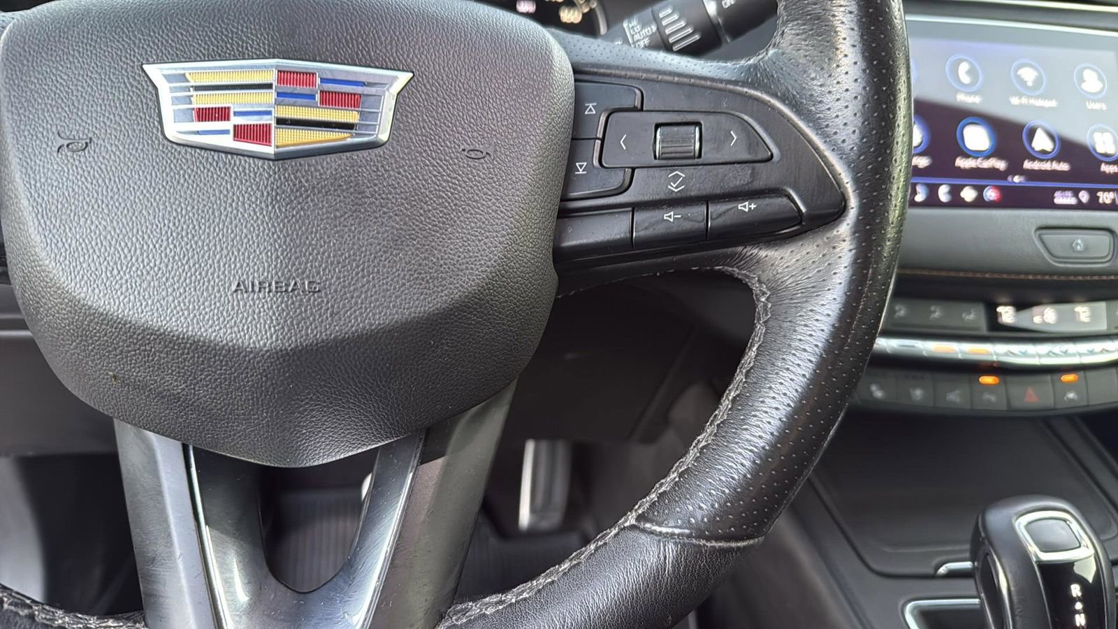 Used 2019 Cadillac XT4 Sport image 16