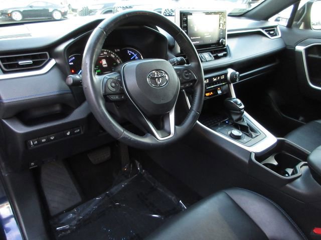 Used 2020 Toyota RAV4 XSE w/ XSE Grade Weather Package image 14
