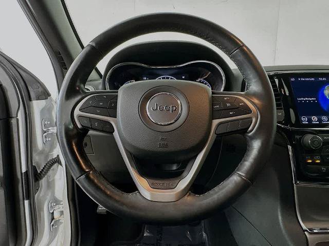 Used 2022 Jeep Grand Cherokee Laredo X AWD/4WD image 16