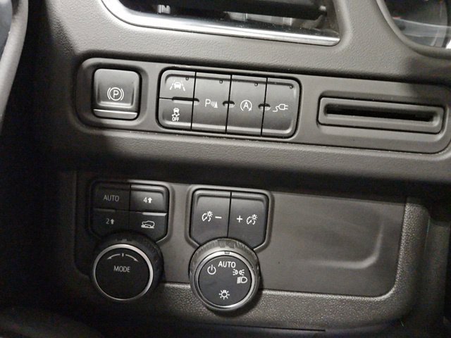 Used 2022 Chevrolet Suburban LS AWD/4WD image 35