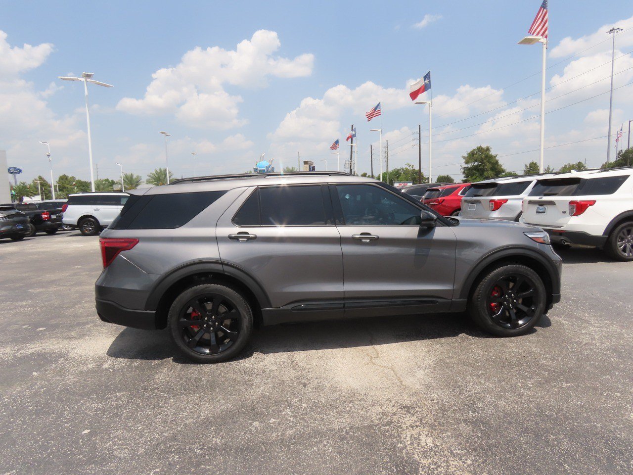 Certified 2023 Ford Explorer ST w/ Equipment Group 401A AWD/4WD image 8