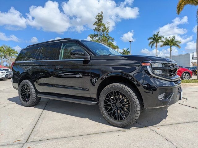 Certified 2025 Ford Expedition Active image 7