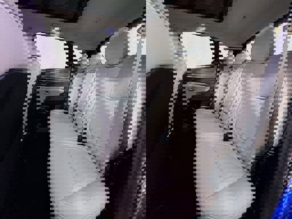 Used 2022 Hyundai Tucson Limited image 13