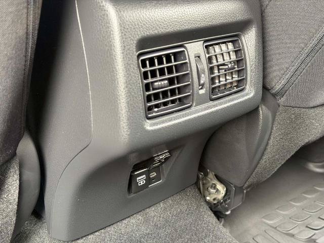 Used 2026 Toyota Camry LE w/ Convenience Package FWD image 18