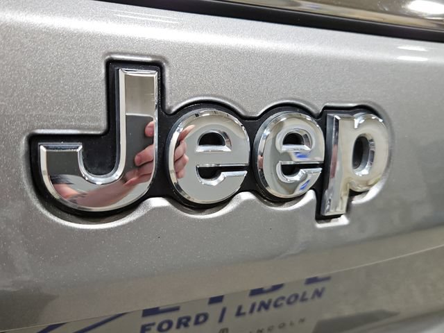 Used 2022 Jeep Compass Limited AWD/4WD image 39
