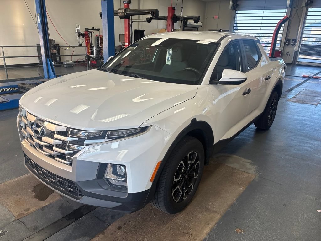 Used 2022 Hyundai Santa Cruz SEL AWD/4WD image 2