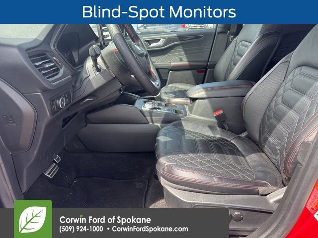 Certified 2024 Ford Escape ST-Line Elite w/ Premium Technology Package AWD/4WD image 3