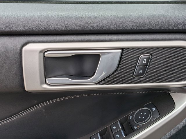 Certified 2023 Ford Explorer XLT w/ Equipment Group 202A AWD/4WD image 14