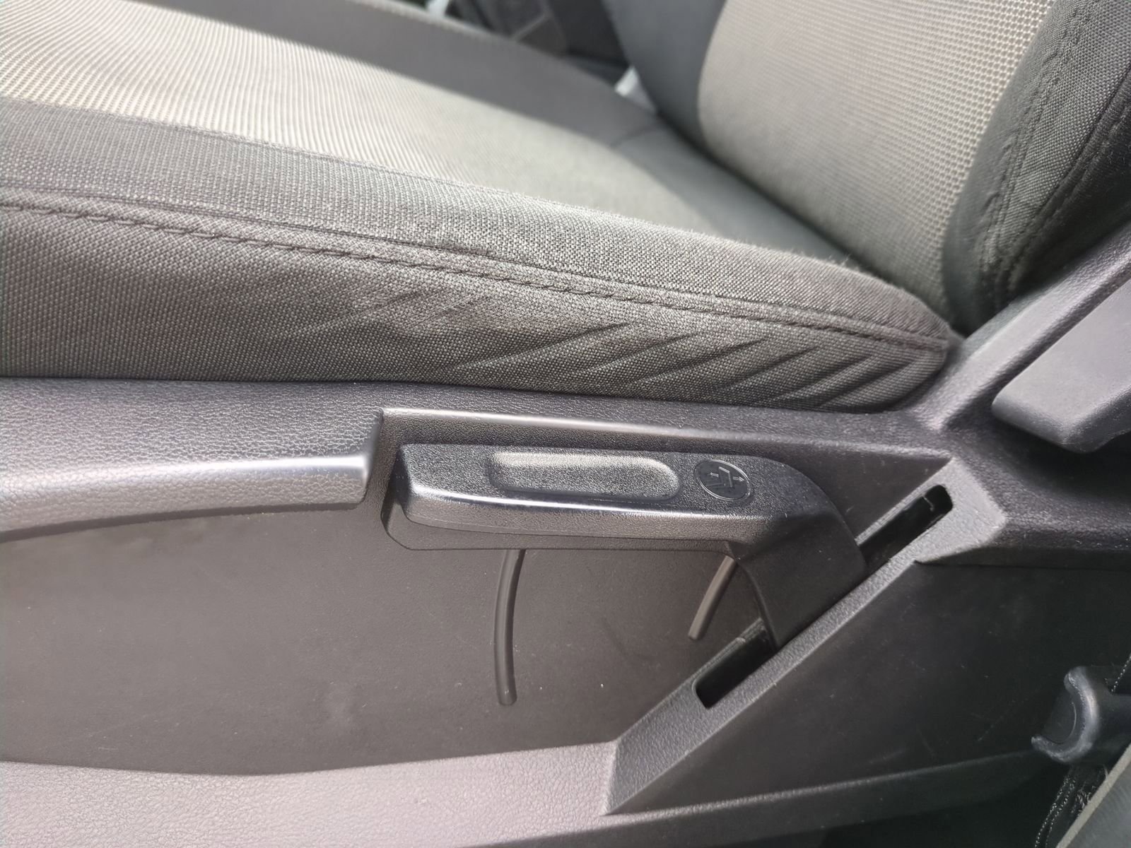 Certified 2022 Ford Transit Connect XL w/ CNG/LPG Engine Prep Package image 18