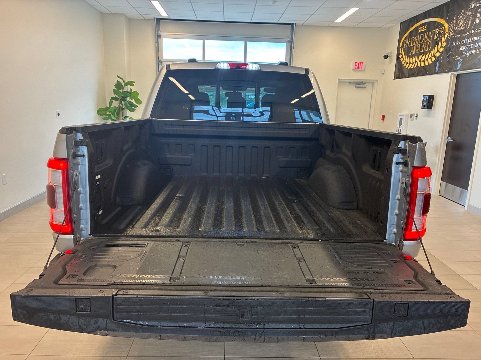 Certified 2023 Ford F150 Limited AWD/4WD image 14