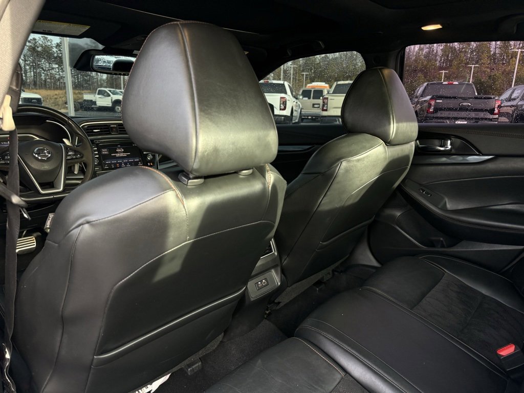 Used 2021 Nissan Maxima SR w/ Sport Mat Group image 25