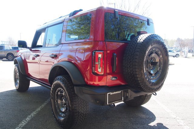 Certified 2025 Ford Bronco Badlands w/ Sasquatch Package image 3