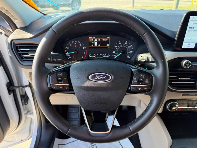 Certified 2022 Ford Escape SEL FWD image 12