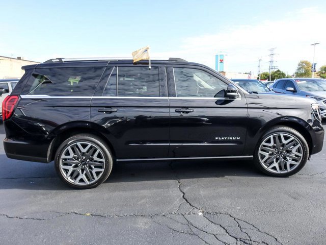 Certified 2025 Ford Expedition Platinum w/ Platinum Ultimate Package image 7