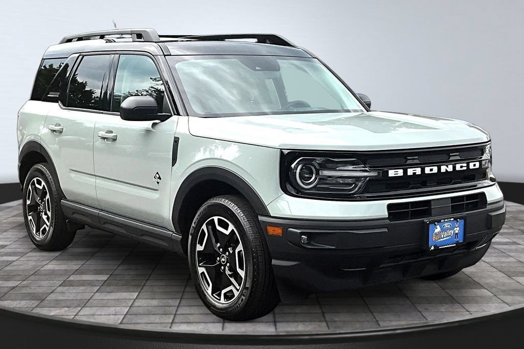 Certified 2024 Ford Bronco Sport Outer Banks w/ Tech Package AWD/4WD image 1