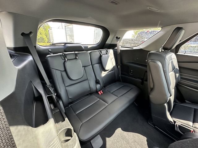 Certified 2023 Ford Explorer XLT w/ Equipment Group 202A image 40