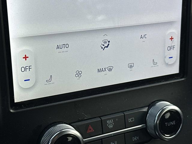 Certified 2024 Ford Edge SEL image 30