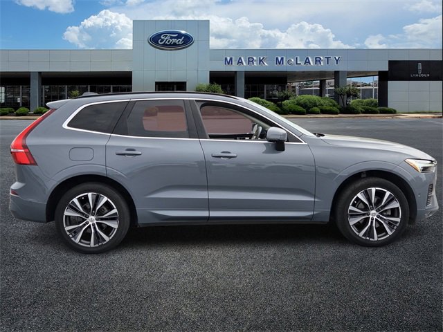 Used 2022 Volvo XC60 B5 Momentum image 6