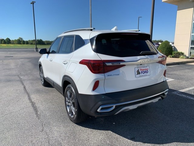 Used 2023 Kia Seltos S image 3