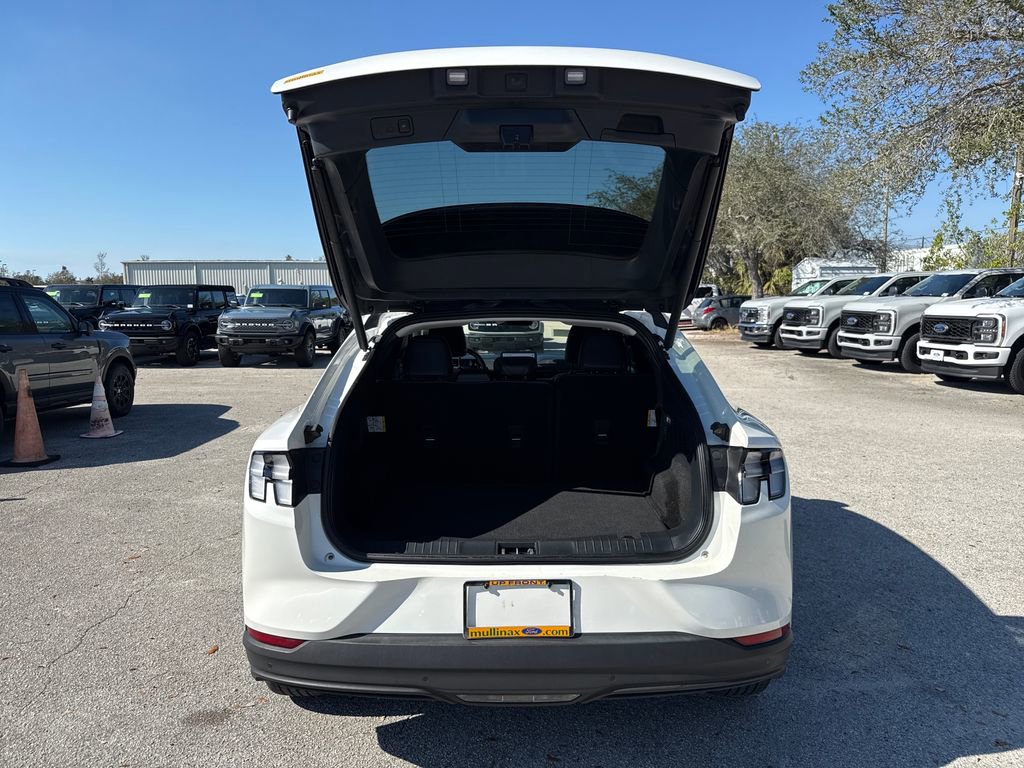 Certified 2022 Ford Mustang Mach-E Select w/ Comfort/Technology Package image 28