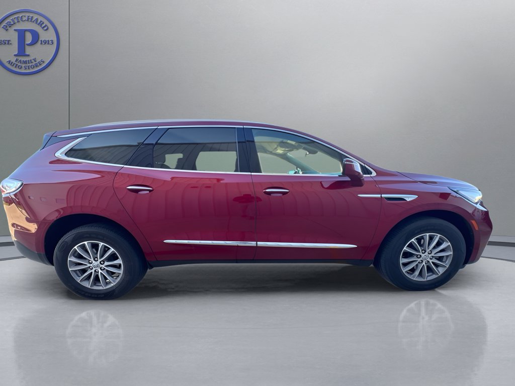 Used 2023 Buick Enclave Essence FWD image 7