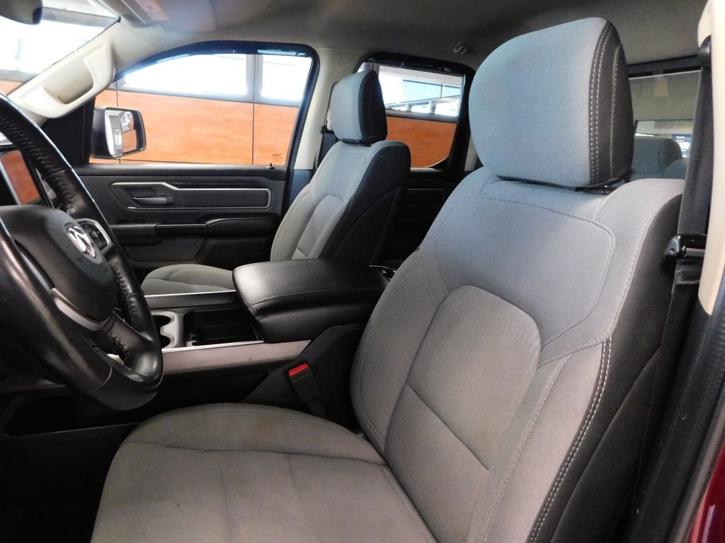 Used 2020 RAM 1500 Big Horn AWD/4WD image 16