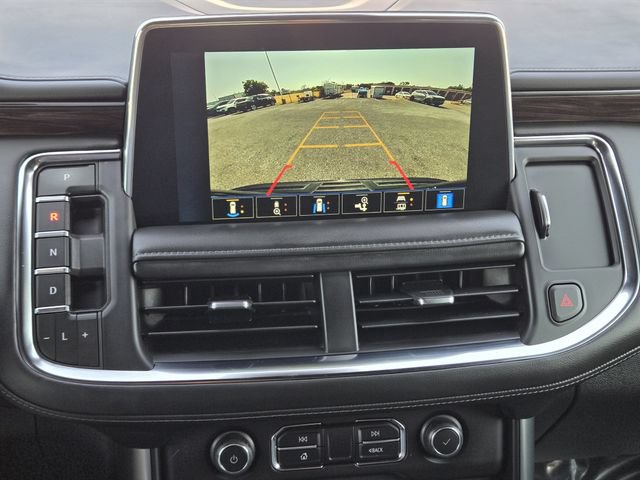Used 2023 Chevrolet Tahoe Z71 w/ Luxury Package AWD/4WD image 17