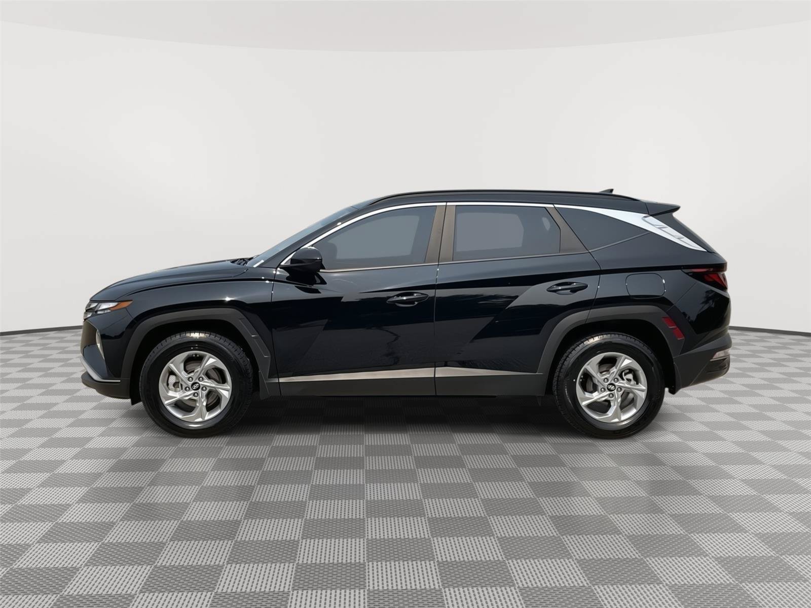 Used 2024 Hyundai Tucson SEL AWD/4WD image 2