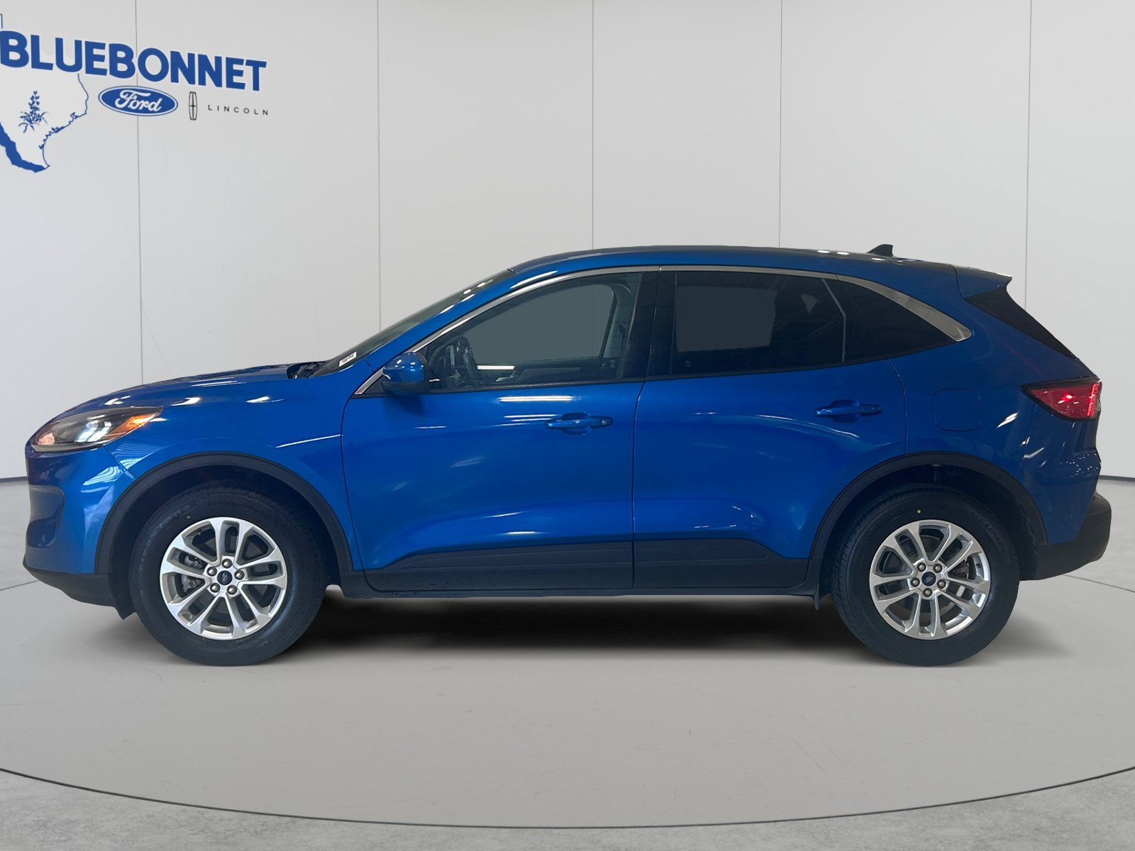 Certified 2021 Ford Escape SE AWD/4WD image 8
