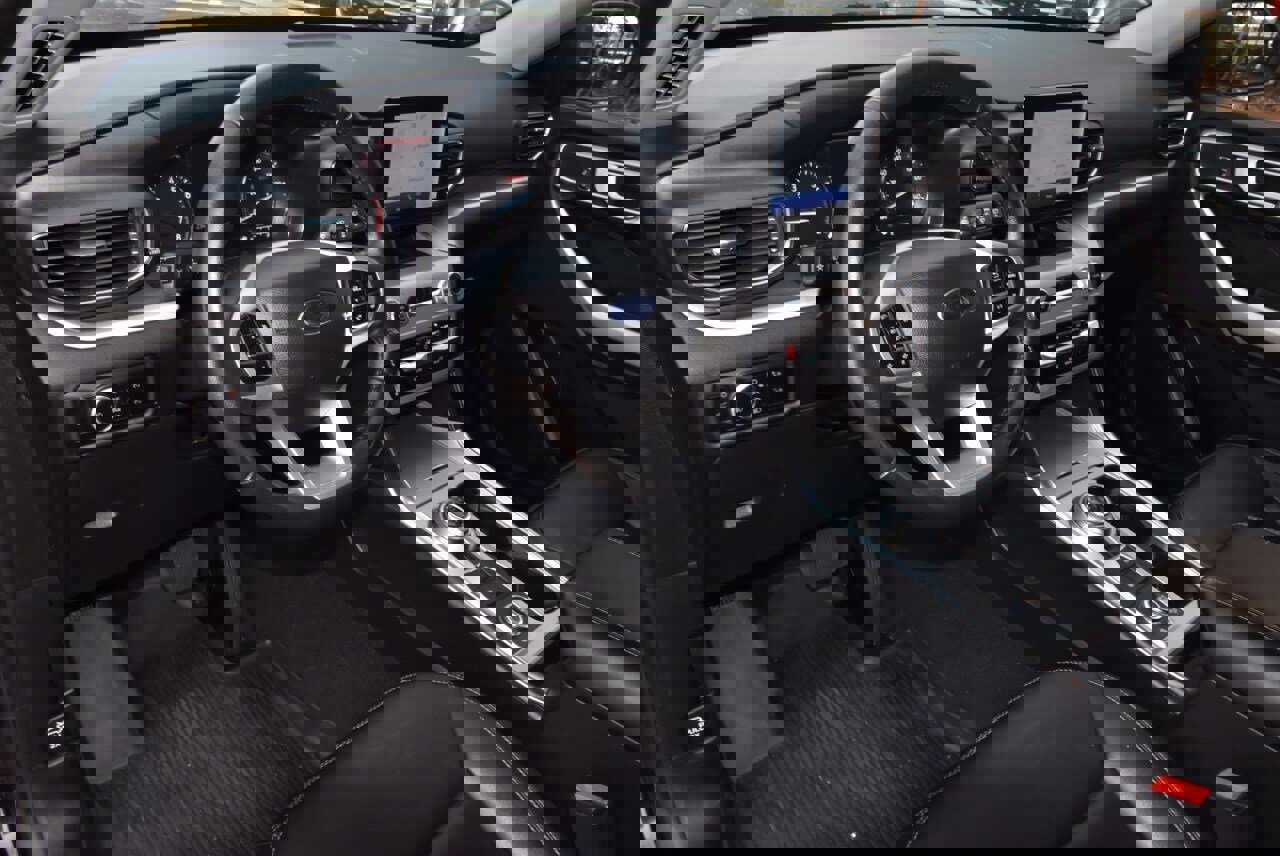 Certified 2023 Ford Explorer XLT w/ Equipment Group 202A image 32